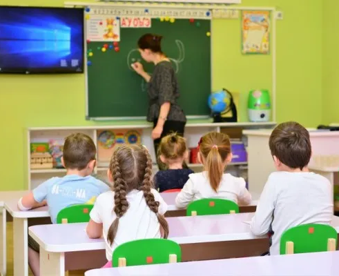 Академическая гимназия (на ул. Габричевского)