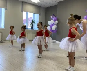 Танцы для детей (Столярова, 19)