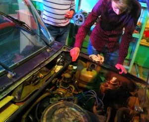 Слесарь по ремонту автомобилей