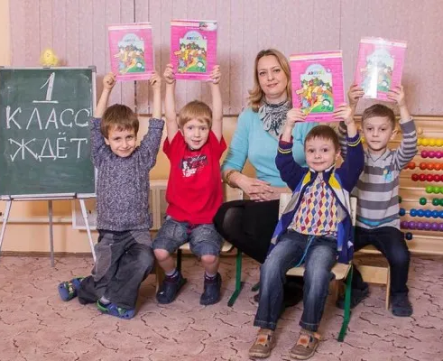 КЛУБ РАННЕГО ТВОРЧЕСКОГО РАЗВИТИЯ «ЛУЧИКИ»