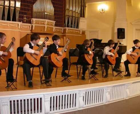 Инструментальное исполнительство. Гитара