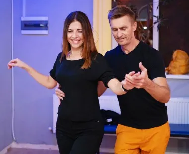 Уроки бачата и сальса