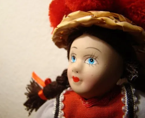 Мир кукол (на ул. Ударников)