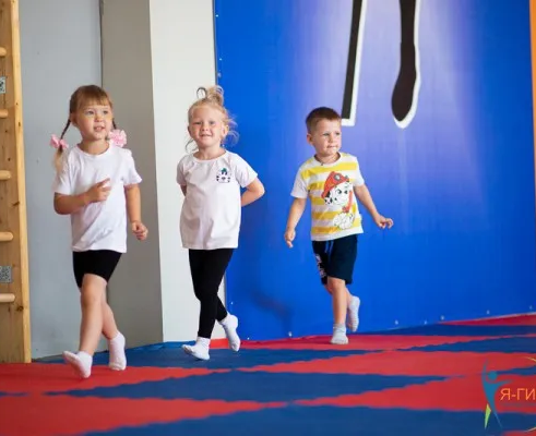 Акробатика/Спортивная гимнастика