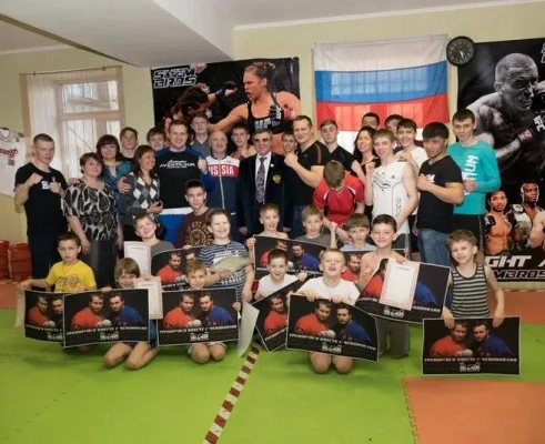 Социальные группы Академии единоборств братьев Шеметовых