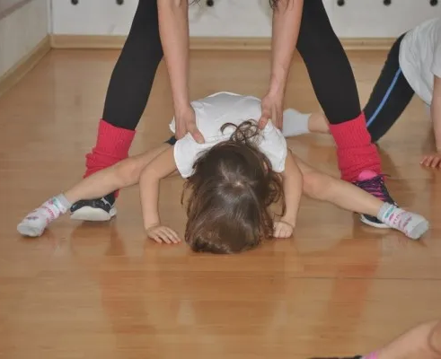 Гимнастика для малышей