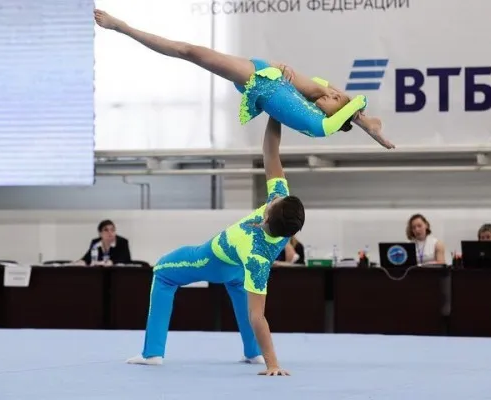 Спортивная акробатика