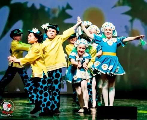 Детская студия народного танца «Мечта кидс»