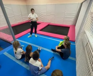 Прыжки на батуте для детей Yourways (м. Люблино)