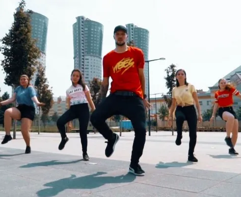 Хип-хоп и уличные танцы