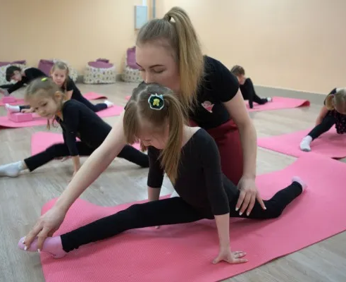 Школа художественной гимнастики на Народного Ополчения GymBalance