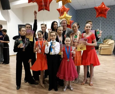 Спортивные бальные танцы