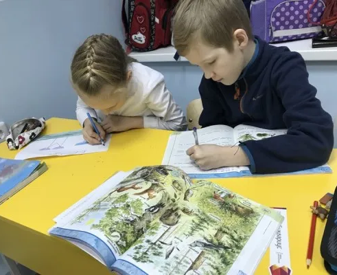 Продленка с учителем начальных классов