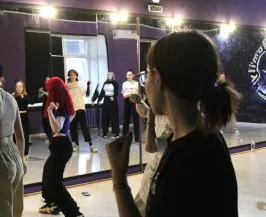Танцевальный лейбл-академия Queendom: K-pop