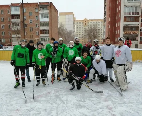 Секции «Футбол» и «Хоккей»