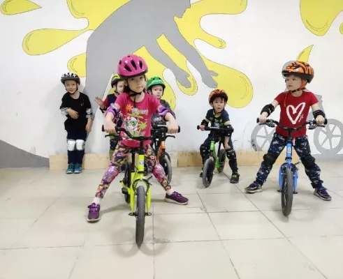 EXTREME KIDS