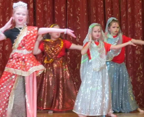 Студия индийского танца "Ранголи"