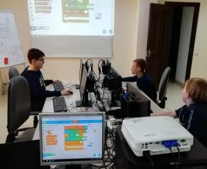 Программирование на языке Scratch