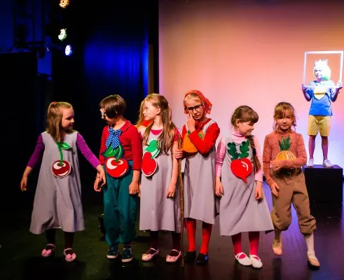 Театральная студия «Ирбис» (на Фестивальном)