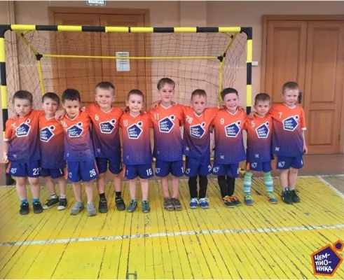 Футбольный клуб «Чемпионика» (на ул. Военной)