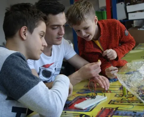 Робототехника без конструкторов