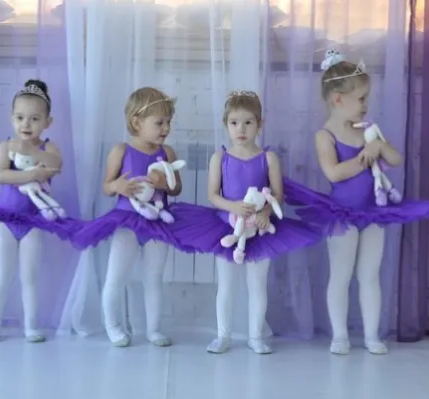 Детская школа балета Lil Ballerine