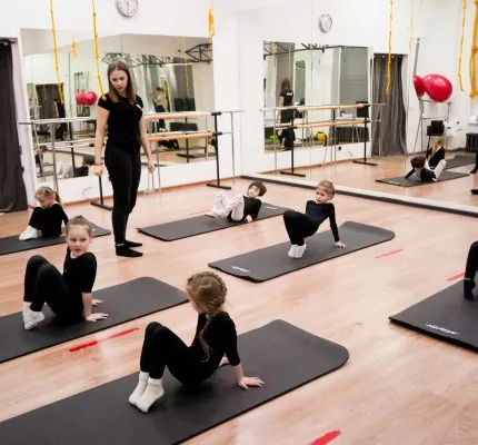 Гимнастика на Озерках в СПб GymBalance