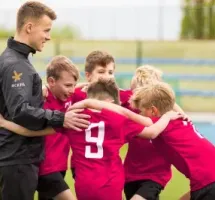 Детский футбольный клуб «Искра»