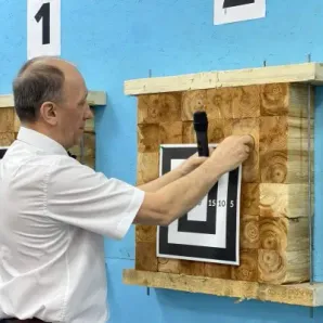 Спортивное метание ножа