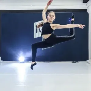 Contemporary Dance (танцы для девочек)