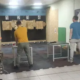 Практическая стрельба из пневматического пистолета Action Air