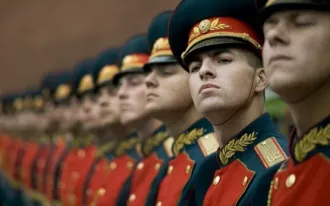 Юный постовец (на ул. Громова)