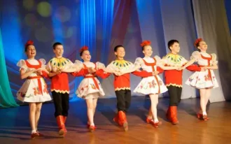 Хореографический ансамбль "Весёлый ветер"