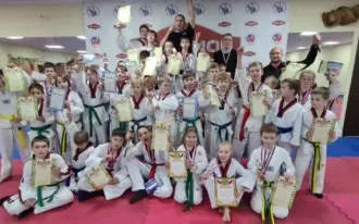 Занятия тхэквондо для детей 4-14 лет