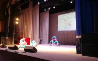 Студия гимнастики и эстрадно-циркового искусства "GRANDES"