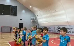 Футбольная школа "Юниор"