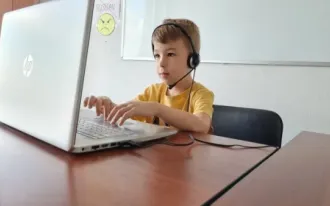 Живые активные занятия английским для детей в онлайн-формате