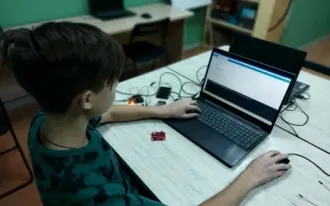 Программирование на СИ++, схемотехника